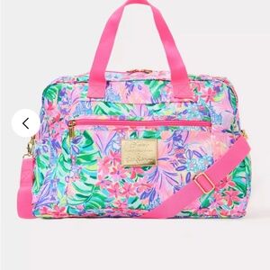 Lilly Pulitzer Beale Weekender Bag in Multi Disney Dreamin  - New